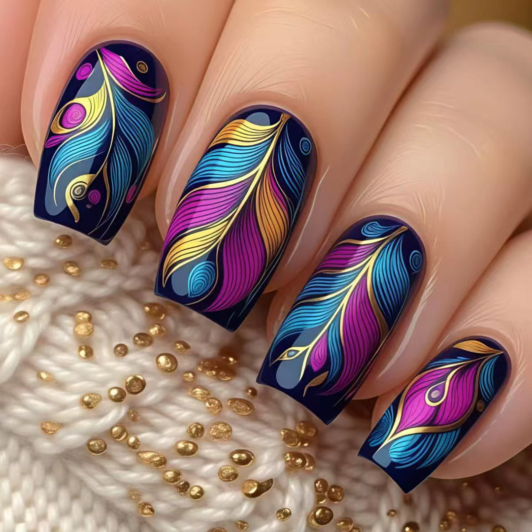 Artificial nails with elegant feather design Kalsten