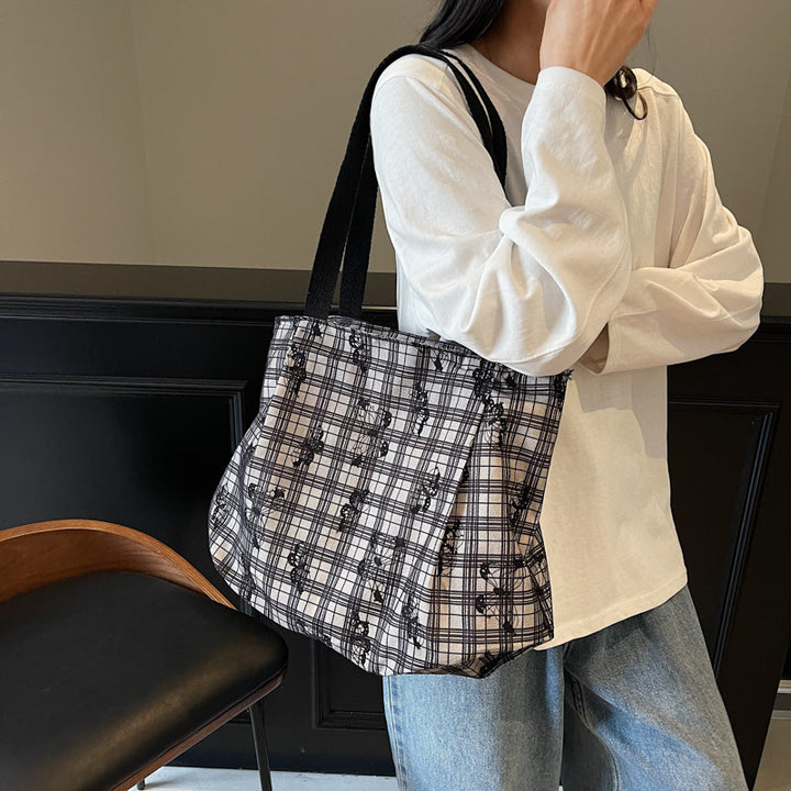 Floral Lace Spacious Tote Bag