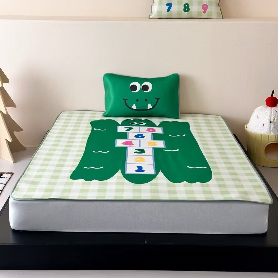 Children's mattress topper with panda print, measuring scale and two pillows non-slip washable