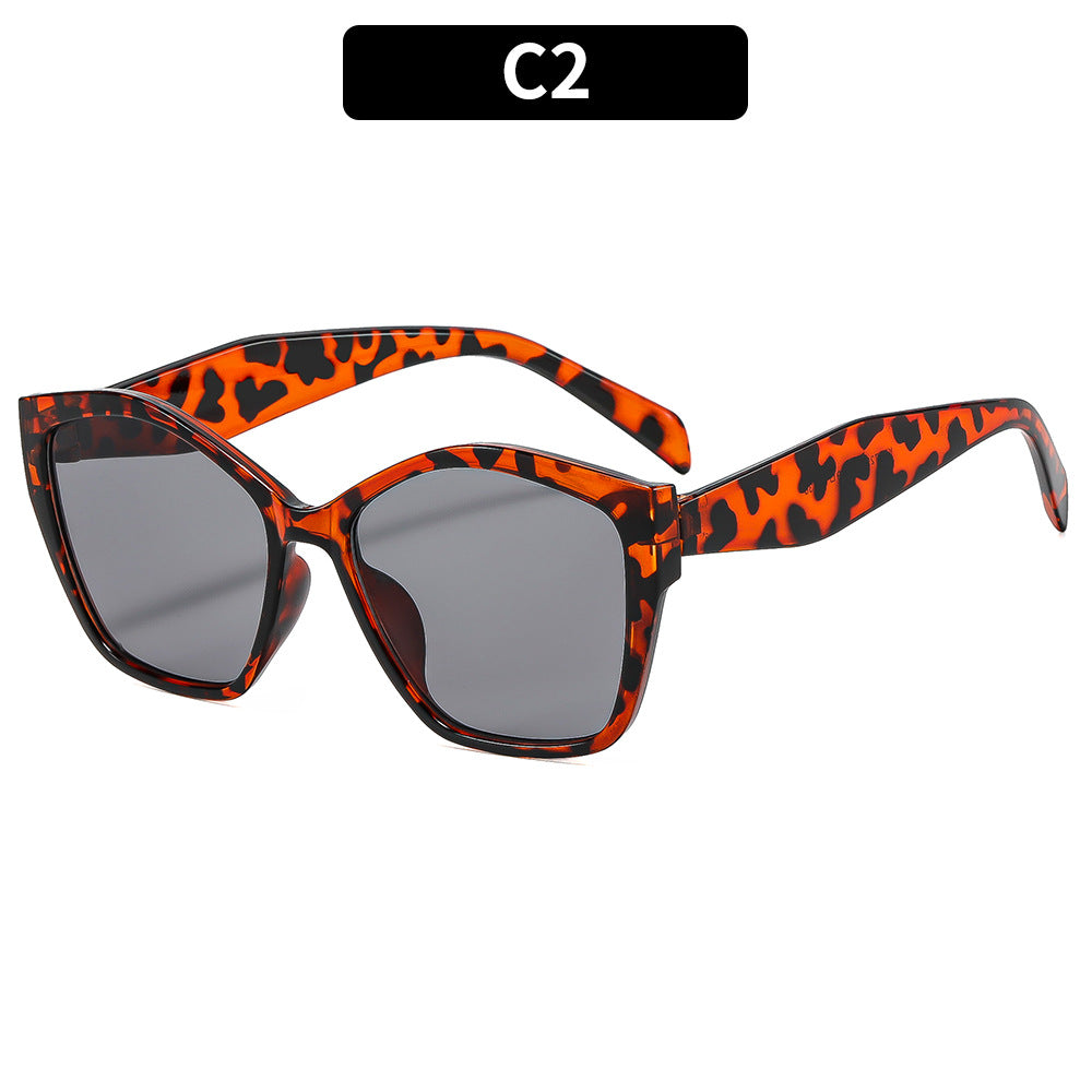 Fashionable Butterfly Frame Sunglasses