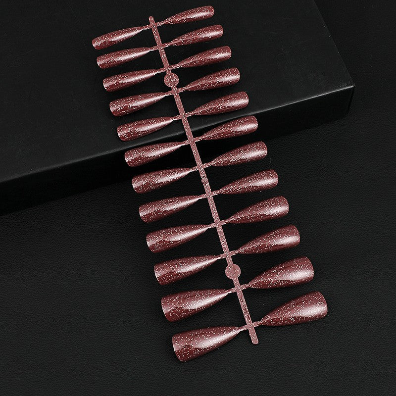 Glittering artificial nails in elegant design Kalsten