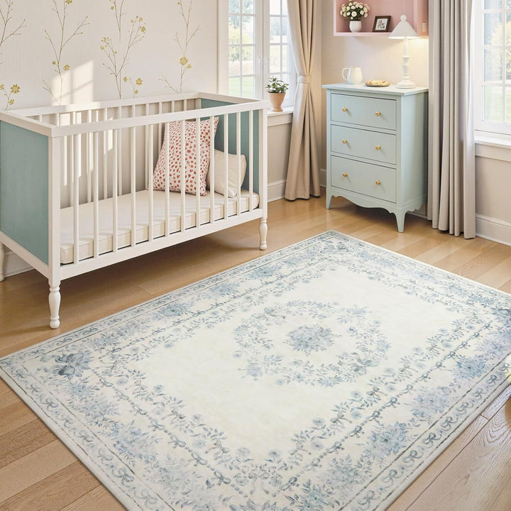 Vintage Floral Pattern Area Rug