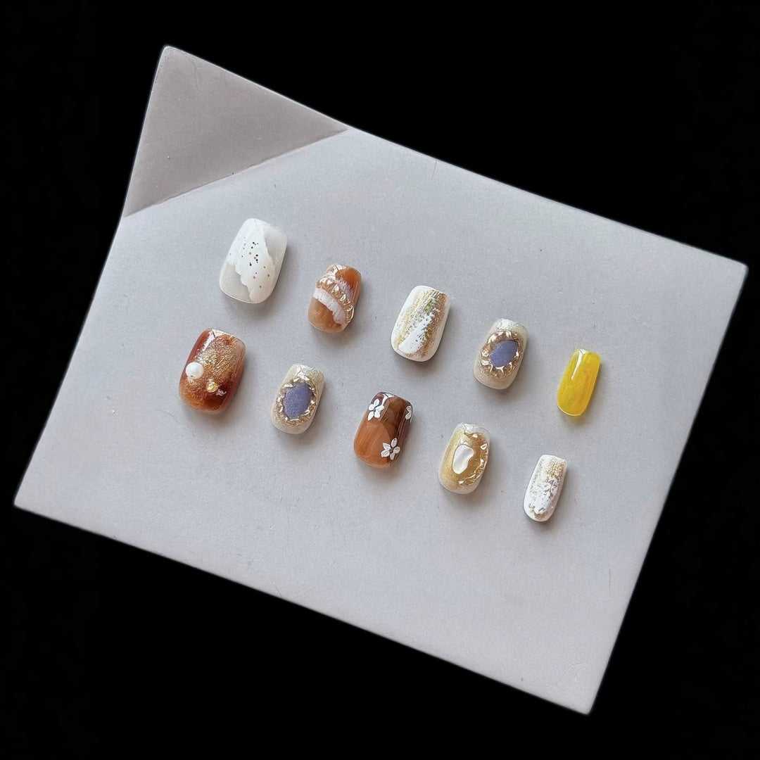 Artistic Decorative Press-On Nail Kit