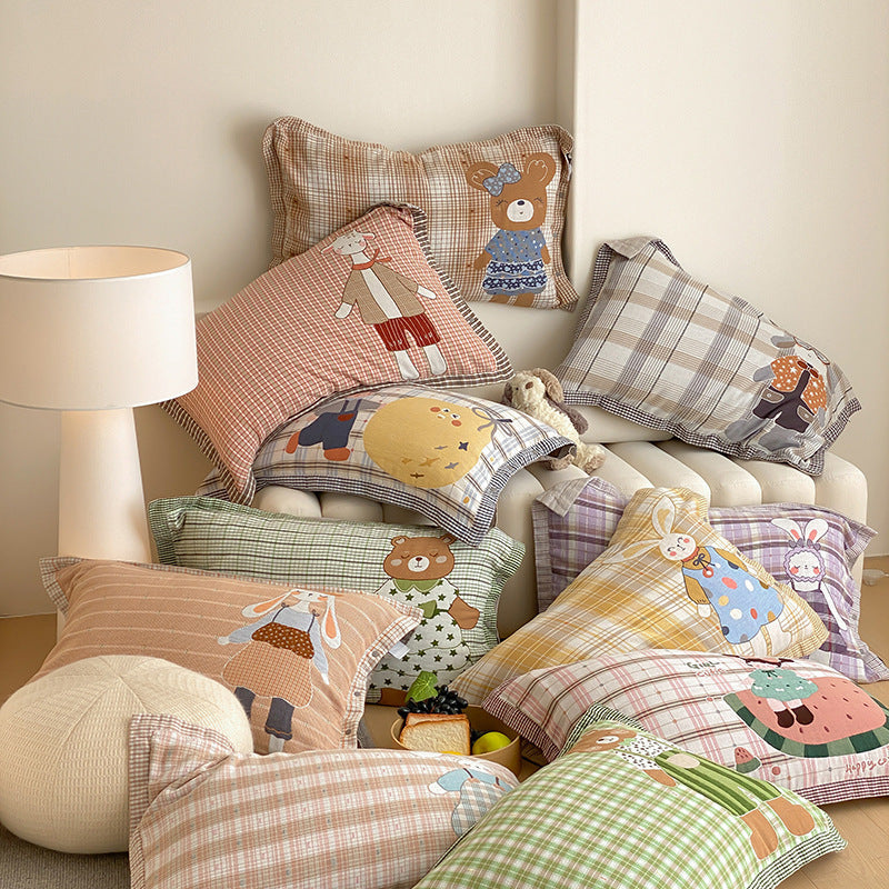 Kids' pillowcases with cute bear applique and checkered muslin look