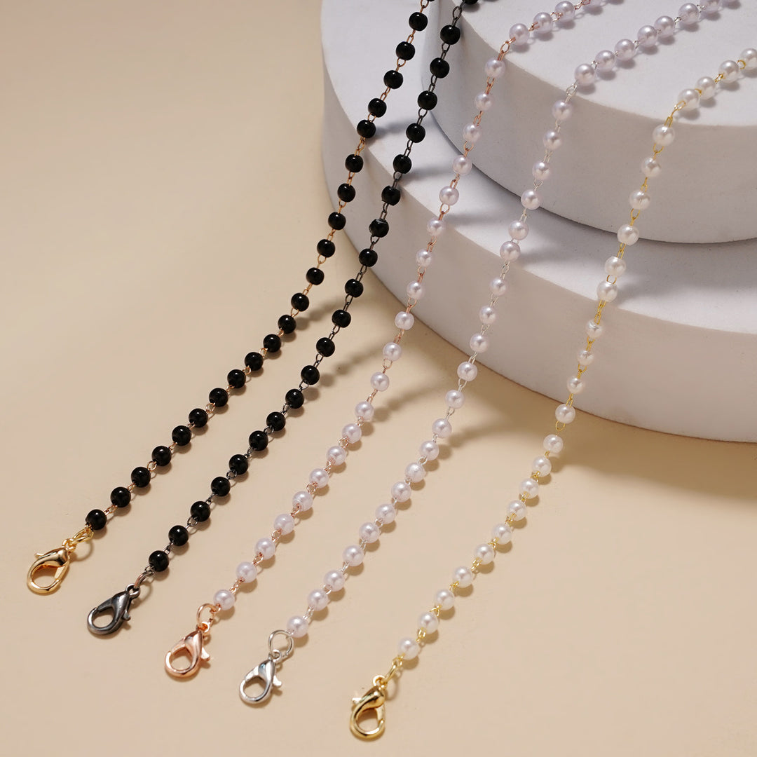 Pearl-Linked Eyewear Chain Kalsten