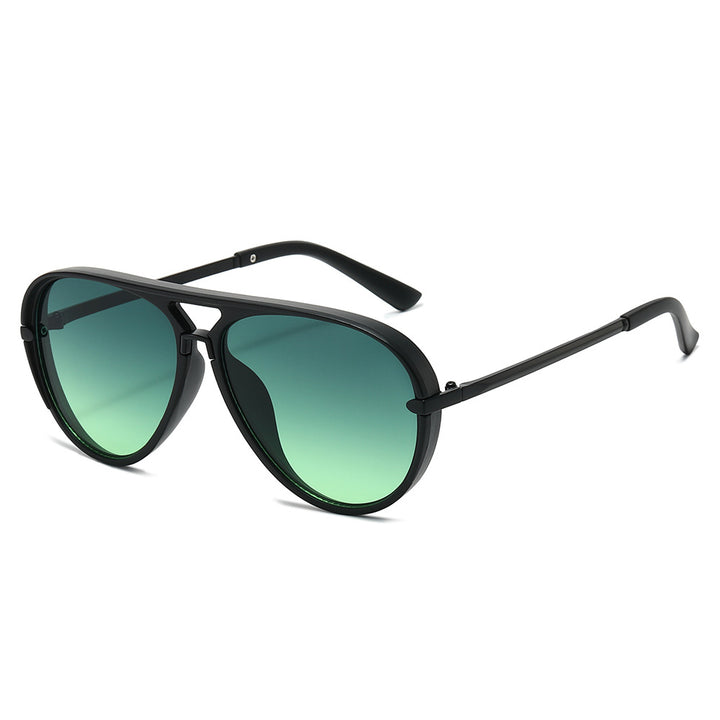 Elegant Aviator Sunglasses with Gold Accents Kalsten
