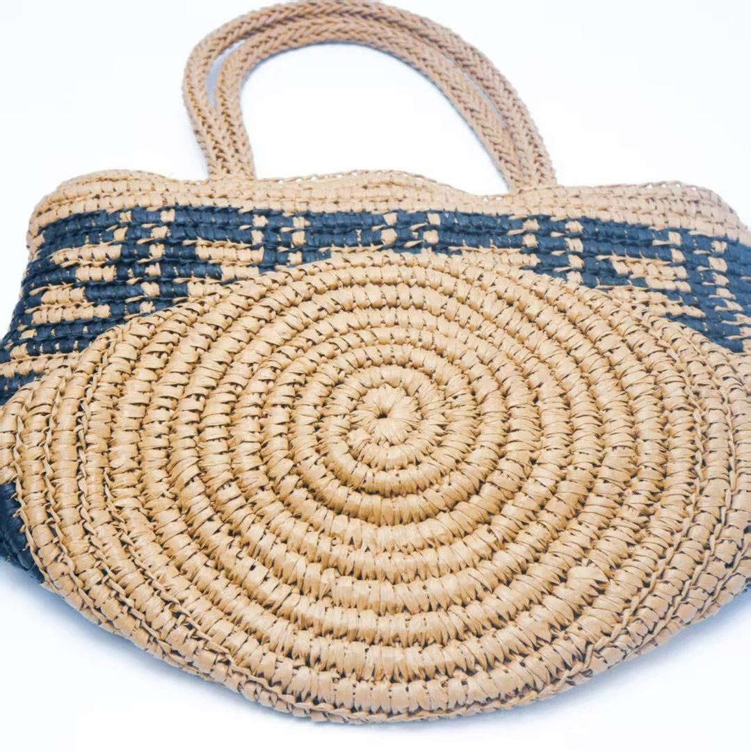 Handwoven basket bag with geometric pattern Kalsten