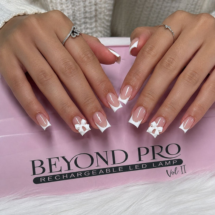 Premium French Tip Press-On Nails Kalsten