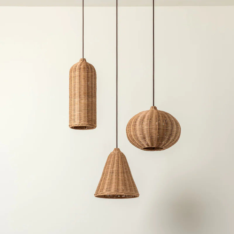 Handmade pendant light made of braided rattan Kalsten