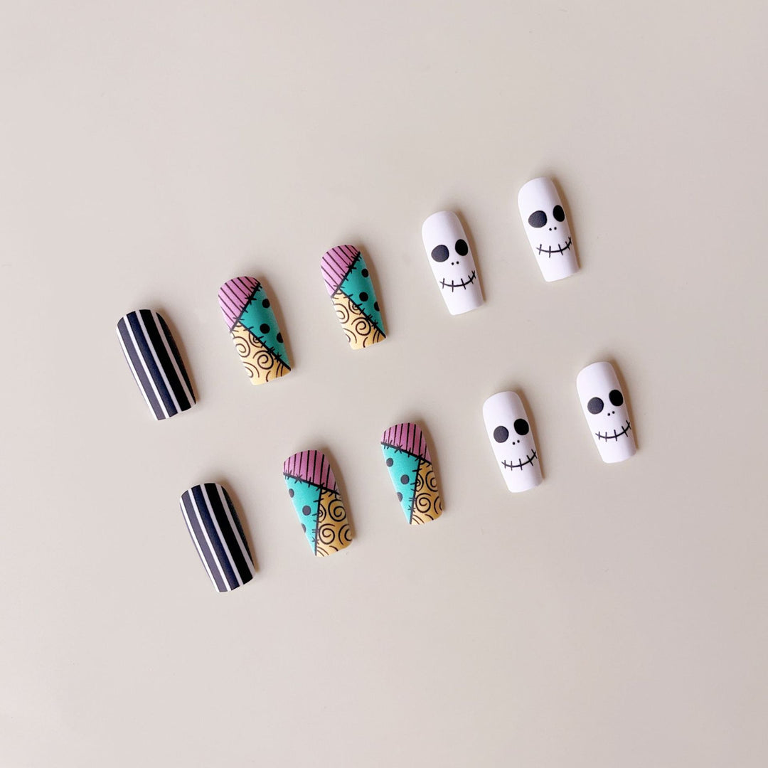 Creative nail art set with imaginative Halloween designs Kalsten