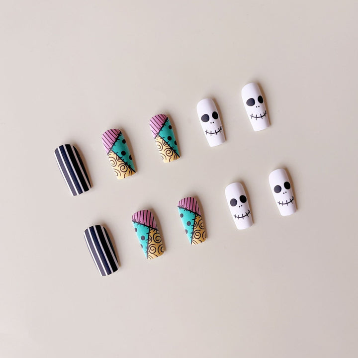Creative nail art set with imaginative Halloween designs Kalsten