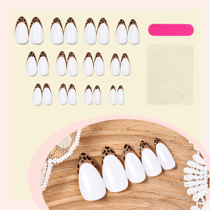 Decorative Press-On Nail Set with Elegant Leopard Accents kalsten
