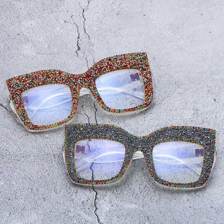Women's striking statement sunglasses with glamorous frame Kalsten