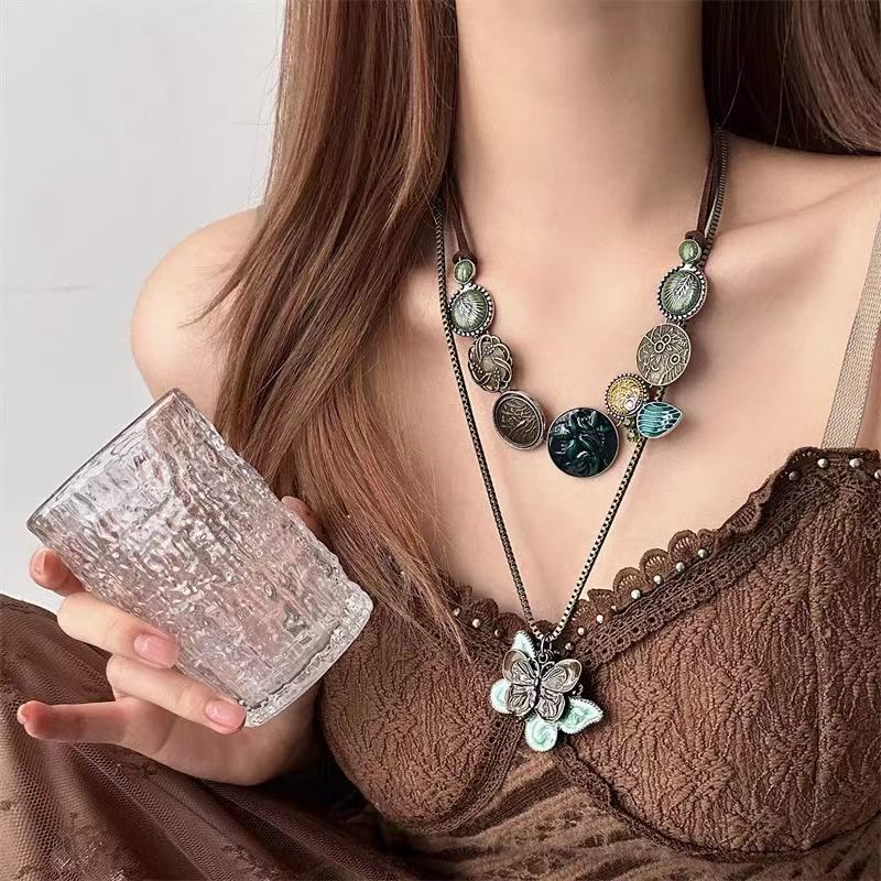 Floral Pendant Long Necklace Kalsten
