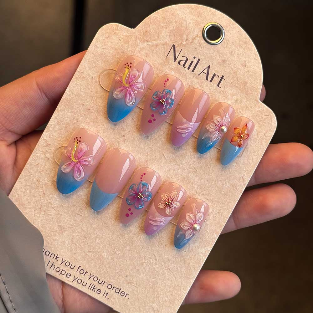 Artistic Floral-Designed Press-On Nail Set Kalsten