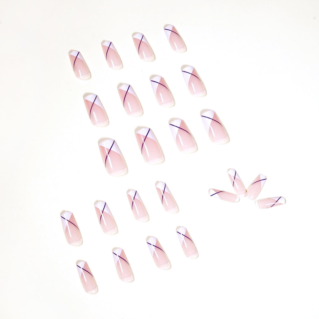 Elegant and Fashionable Nail Art Kalsten