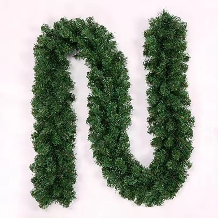 Christmas wreath made of plastic Kalsten