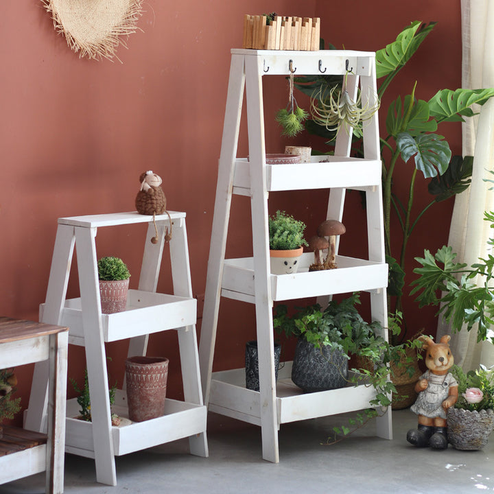 Wooden shelf Kalsten