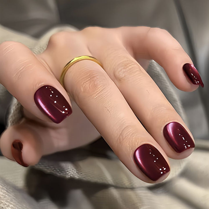 Artificial nails with modern night motif Kalsten