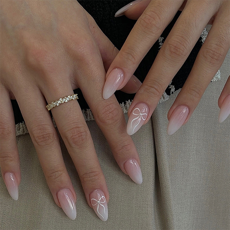Elegant Press-On Nail Set with Delicate Floral Accents Kalsten