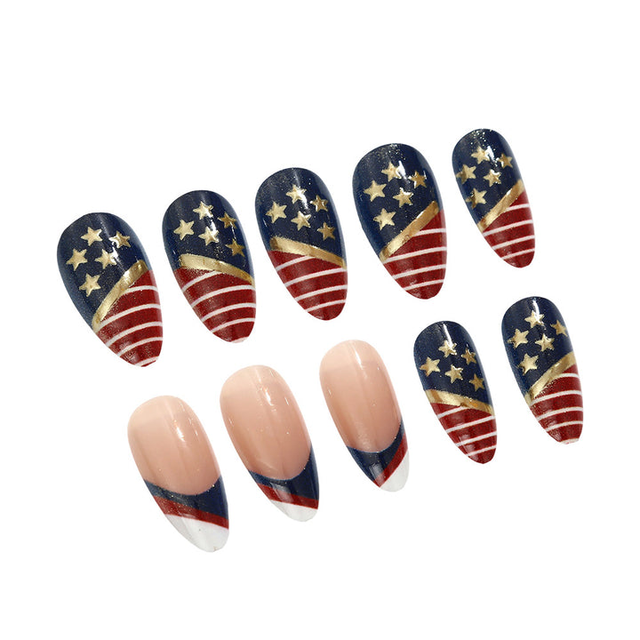 Artful nail tips in patriotic design Kalsten