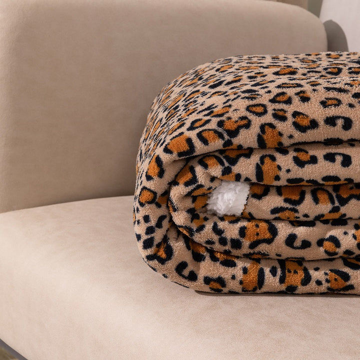 Luxury Leopard Print Throw Blanket