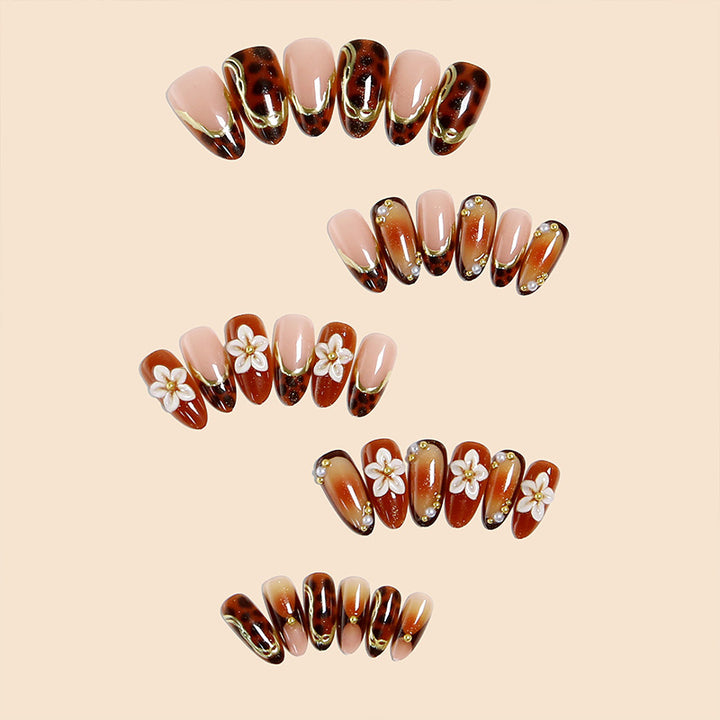 Elegant artificial nails with floral and animal motifs Kalsten