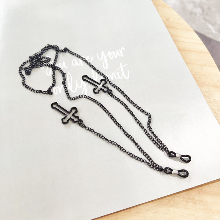 Cross-Design Eyewear Chain Kalsten