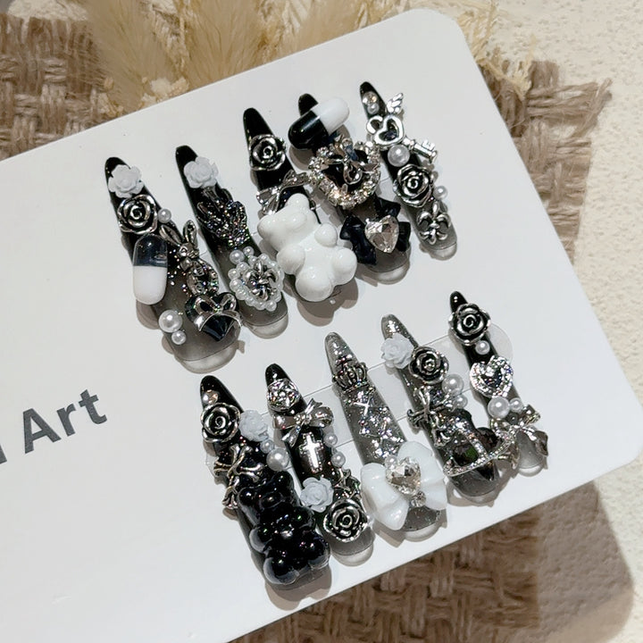 Artfully Designed Nail Tips
