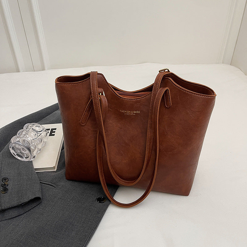 Luxe Leather Tote Kalsten
