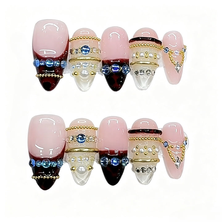 Glamorous Decorative Press-On Nail Design Kalsten