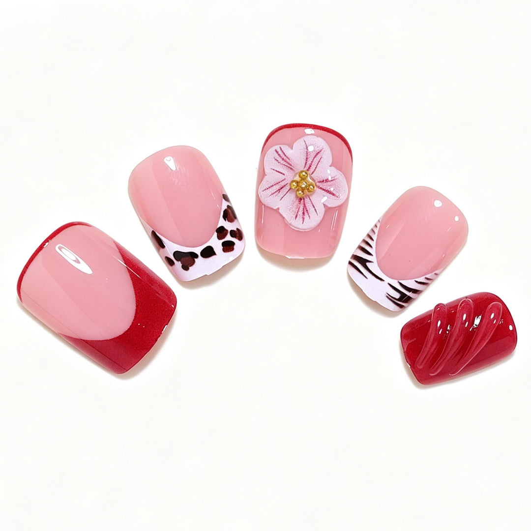 Decorative Floral Press-On Nail Art Set Kalsten