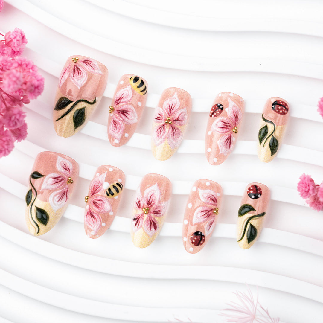Floral Design Decorative Press-On Nail Set Kalsten