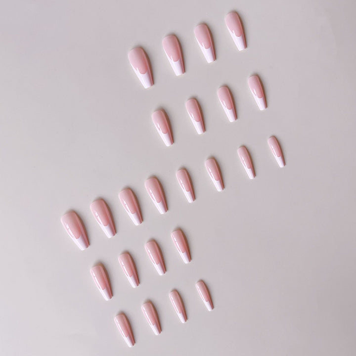 Acrylic nail set in stylish French Design Kalsten