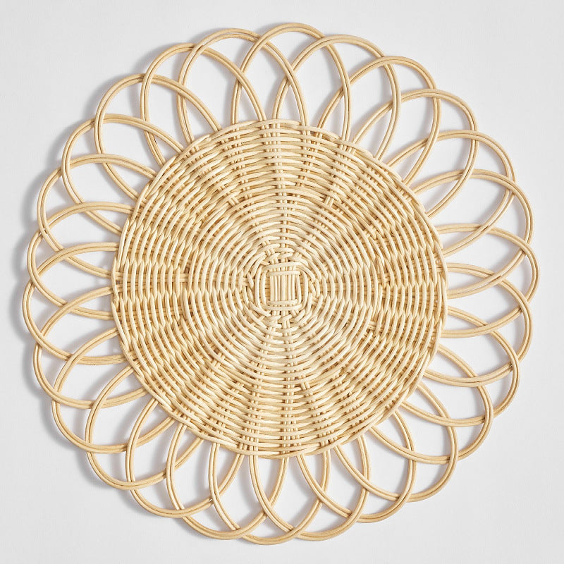Decorative coaster made of woven rattan Kalsten