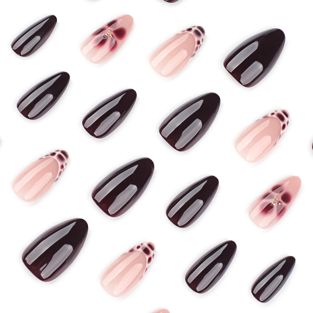 Artistic nail extensions in modern design Kalsten