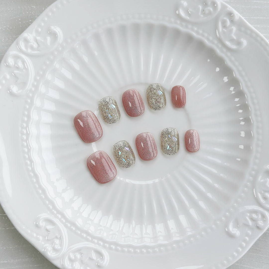 Butterfly-Embellished Press-On Nail Set