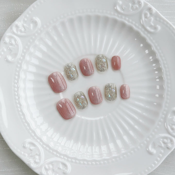 Butterfly-Embellished Press-On Nail Set