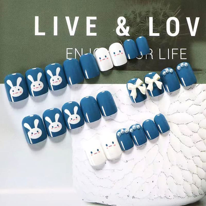 Artificial nail set with cute 3D design and luxurious decorations Kalsten
