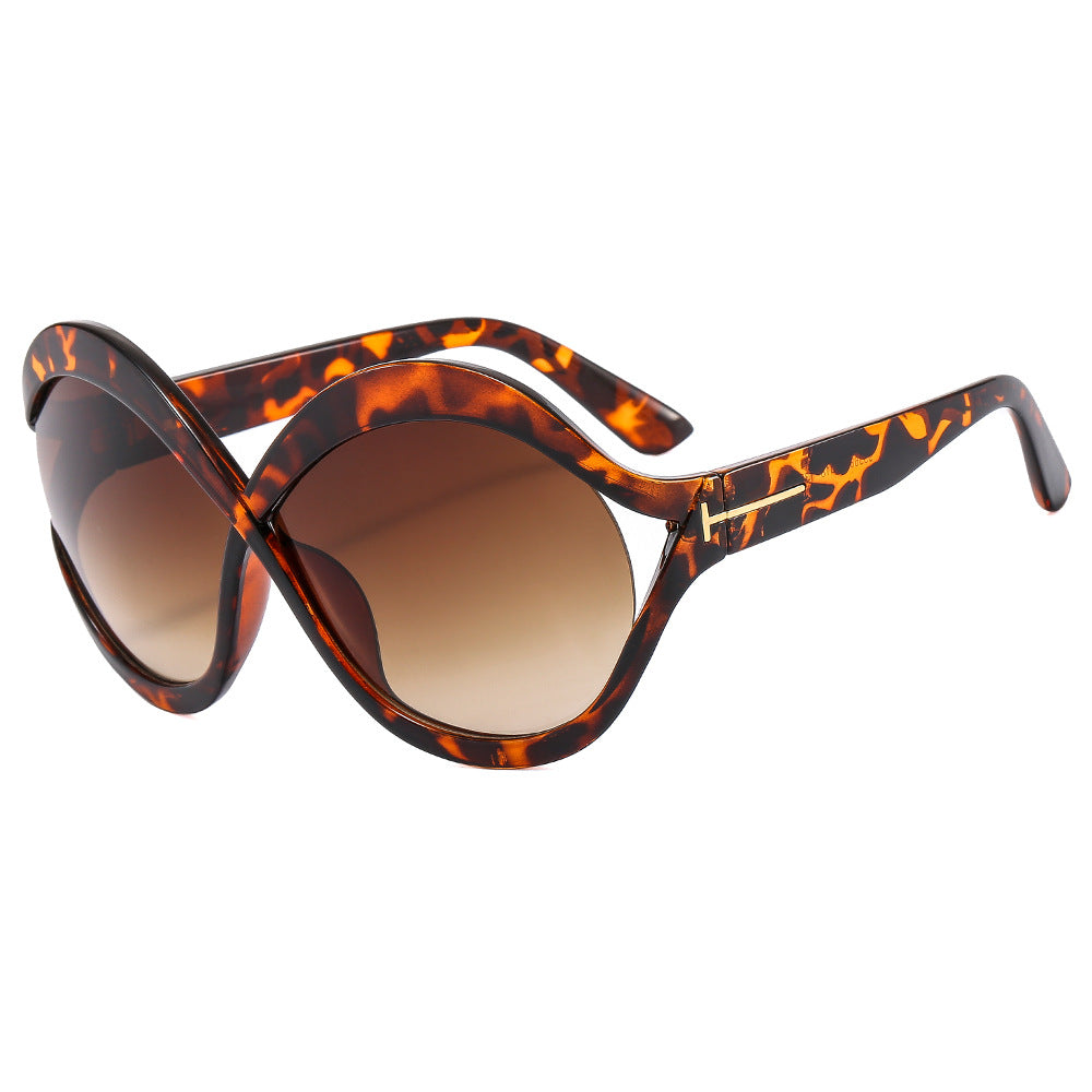 Chic Oversized Cat-Eye Sunglasses