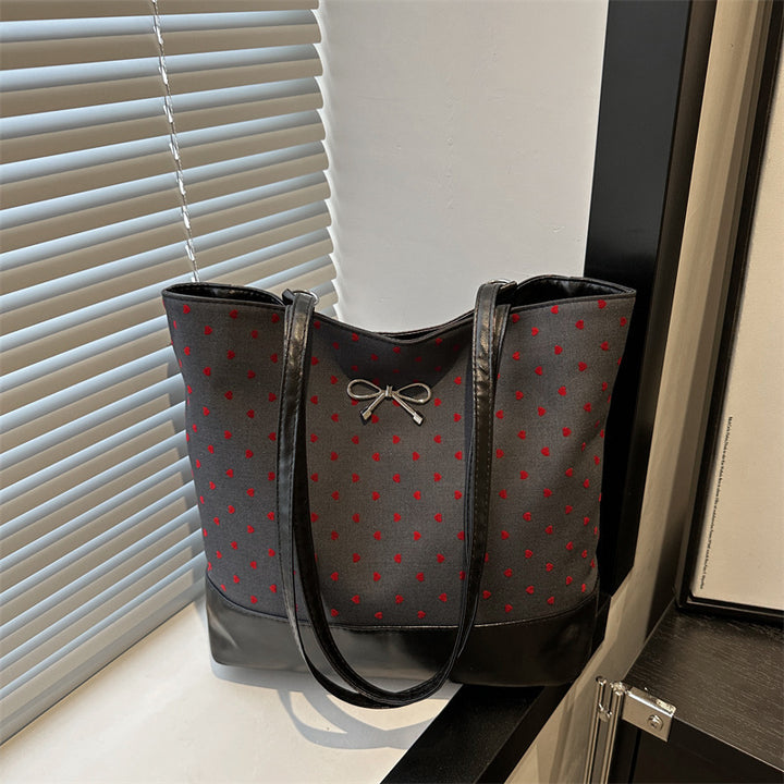 Heart-Embellished Canvas Tote Bag Kalsten