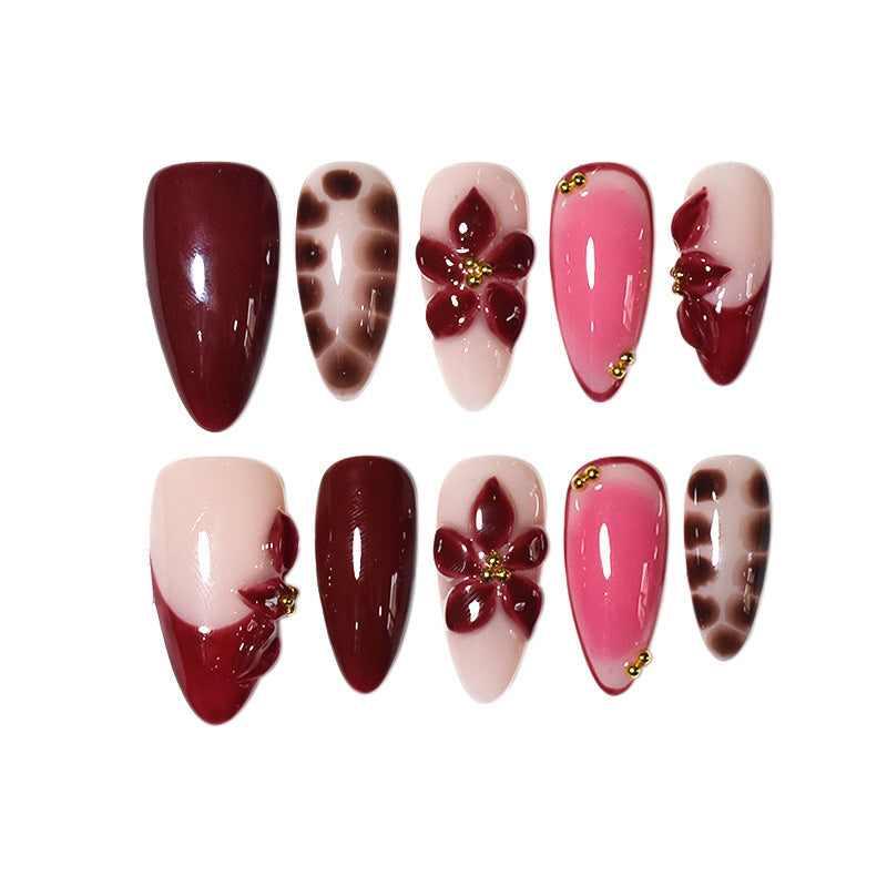 Artistic Press-On Nail Art Kalsten