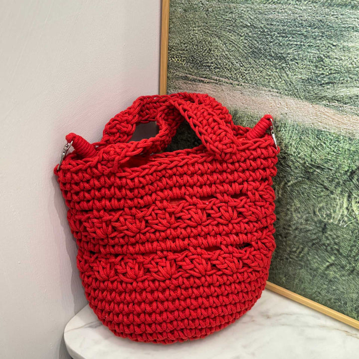 Fashionable handbag with stylish structure pattern Kalsten