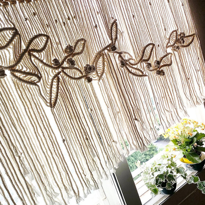 Macrame Leaf Wall Tapestry with Decorative Fringes Kalsten
