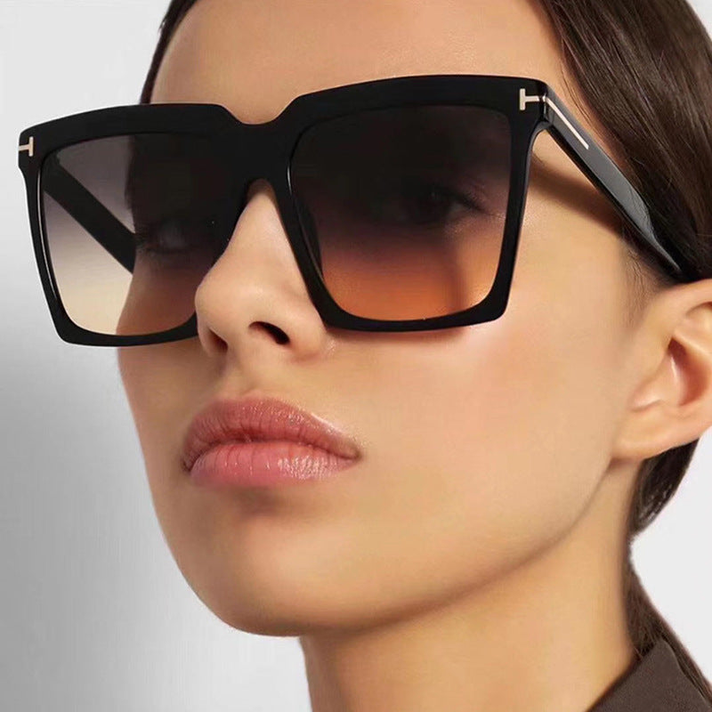 Women's square sunglasses with elegant metal accent Kalsten