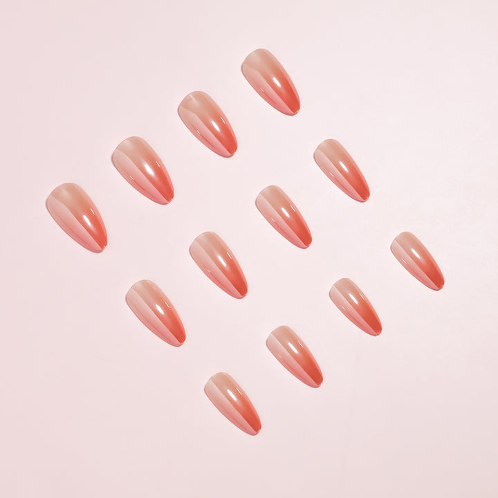 Ultra-Glossy Almond-Shaped Press-On Nail Collection Kalsten
