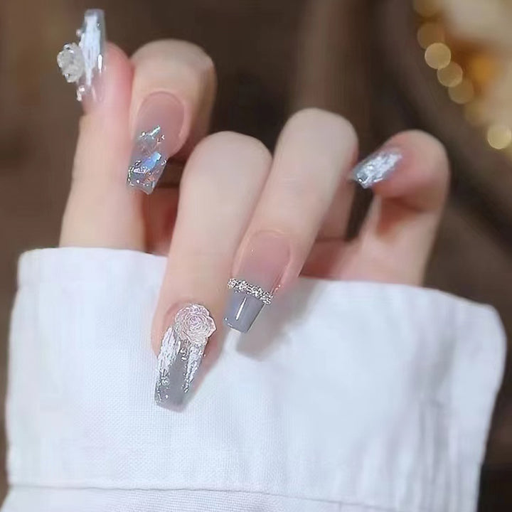 Artificial nail set with delicate rose and glitter decorations Kalsten
