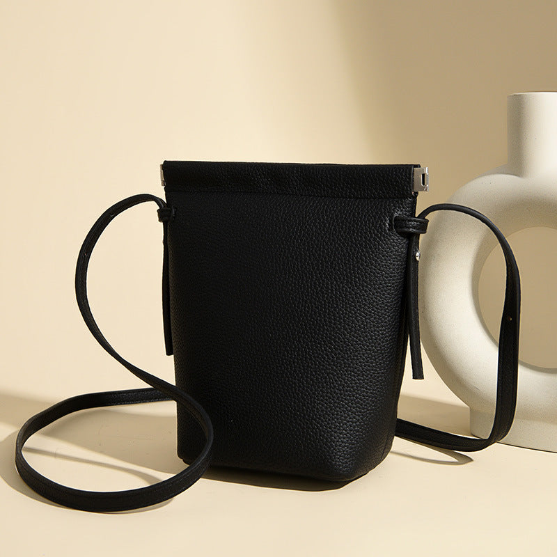 Elegant Textured Bucket Bag Kalsten