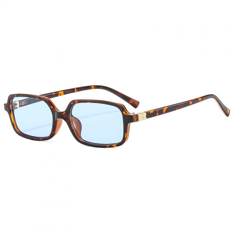 Women's stylish reading glasses in modern square design Kalsten