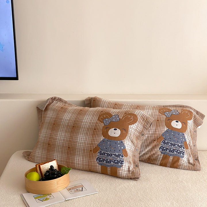 Kids' pillowcases with cute bear applique and checkered muslin look